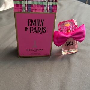 Michel Germain Emily in Paris Eau de Parfum - Vibrant Pink